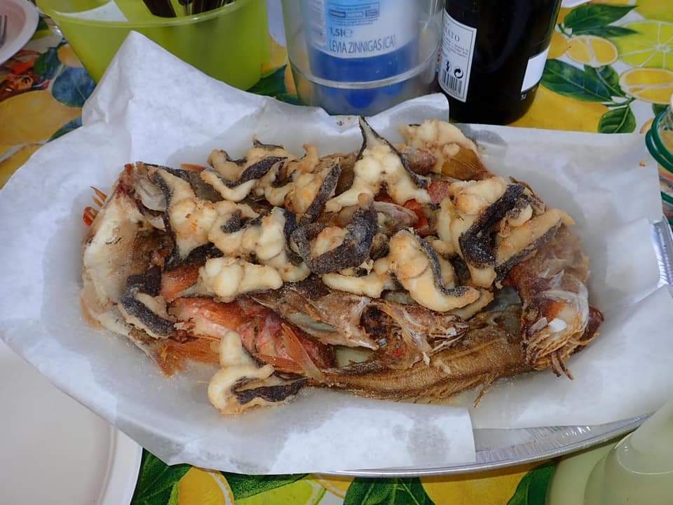 frittura con il pescato del giorno pescaturismo cooperativa san macario