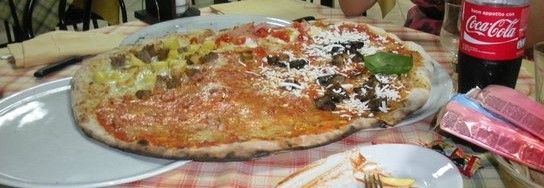 pizza gigante pizzeria Eleonora